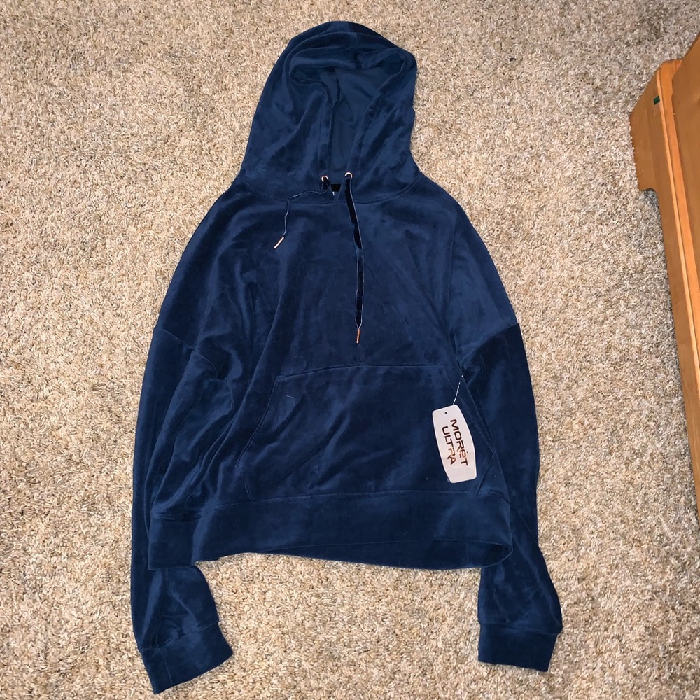 Moret Ultra Women’s Hoddie